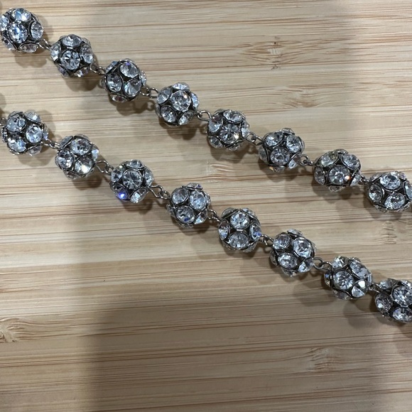 Silver Rhinestone Necklace - Picture 3 of 8